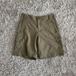 Lululemon Green Stripe Cargo Comic Book 10" Inseam Shorts